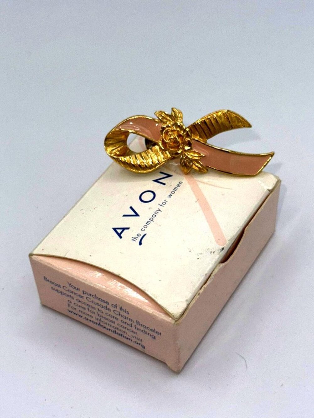 Avon Pink Ribbon Breast Cancer Awareness Pin w/ Rose – Gold Tone Brooch